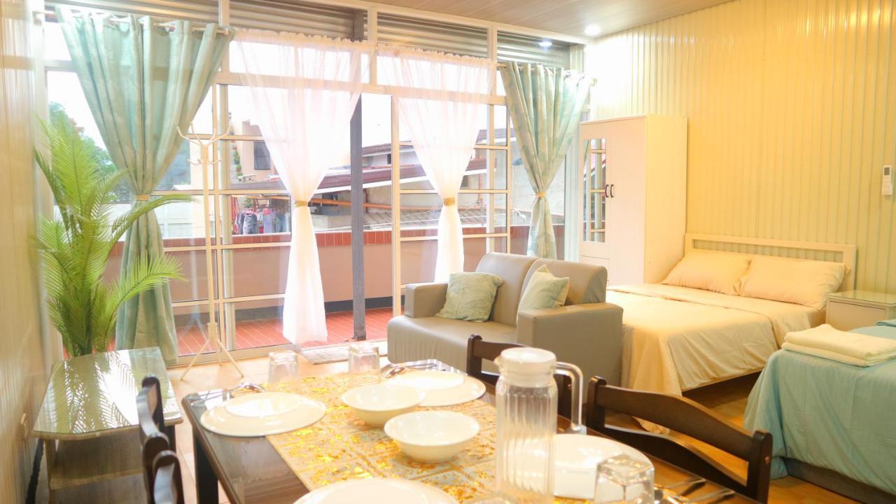 Malaybalay Air'Bnb Travellers Inn Екстер'єр фото